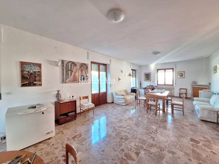 Casa con 6 locali in vendita in vai gentile da montefiore, Centro, Montefiore dell'Aso