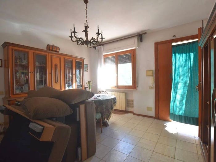 Appartamento quadrilocale in vendita in GAmendola, Centro, Montaione