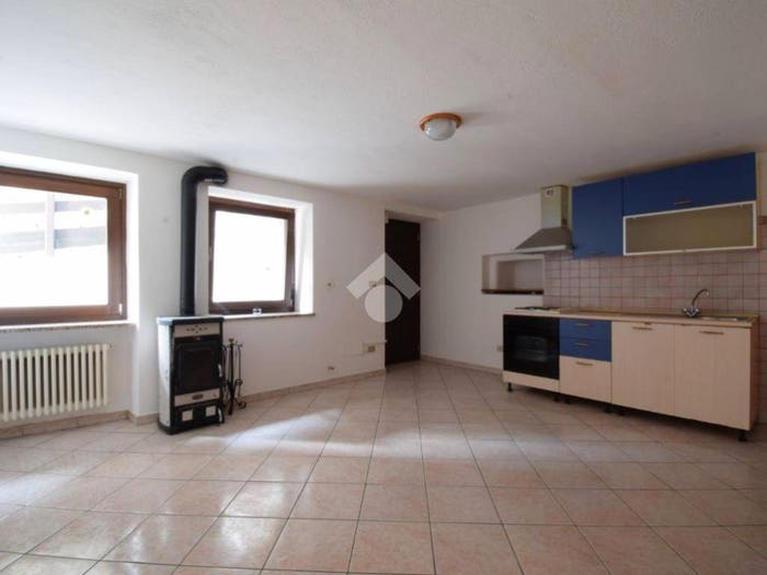 Casa con 5 locali in vendita in Fraz Bedeugaz, SaintDenis