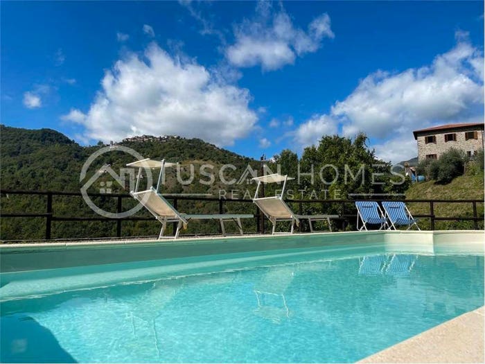 Casa con 6 locali in vendita in via torre, Gallicano