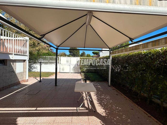 Casa trilocale in vendita in Viale Olanda Lido delle Nazioni, Lido delle Nazioni, Comacchio