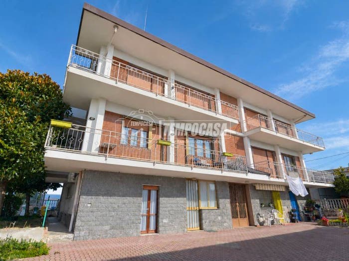 Appartamento bilocale in vendita in Strada Ronchi del Bosco, Centro, Bosconero