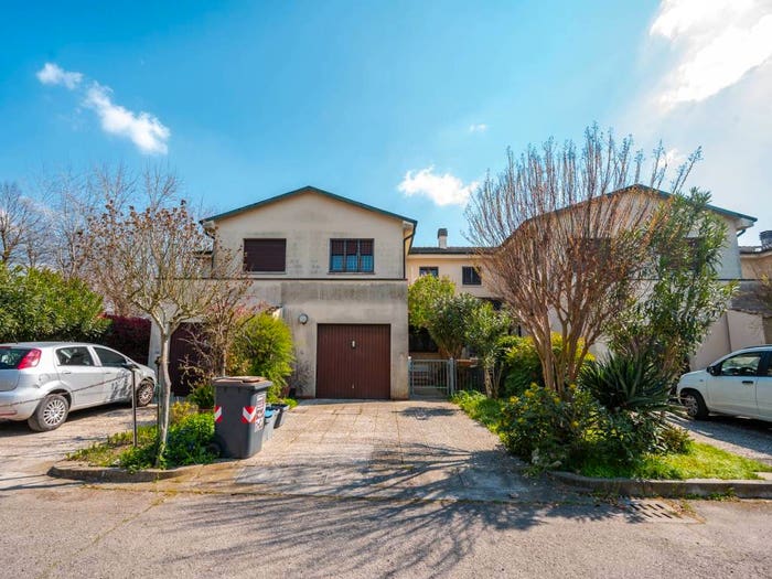 Casa quadrilocale in vendita in Via aldo moro, Centro, Castello d'Argile