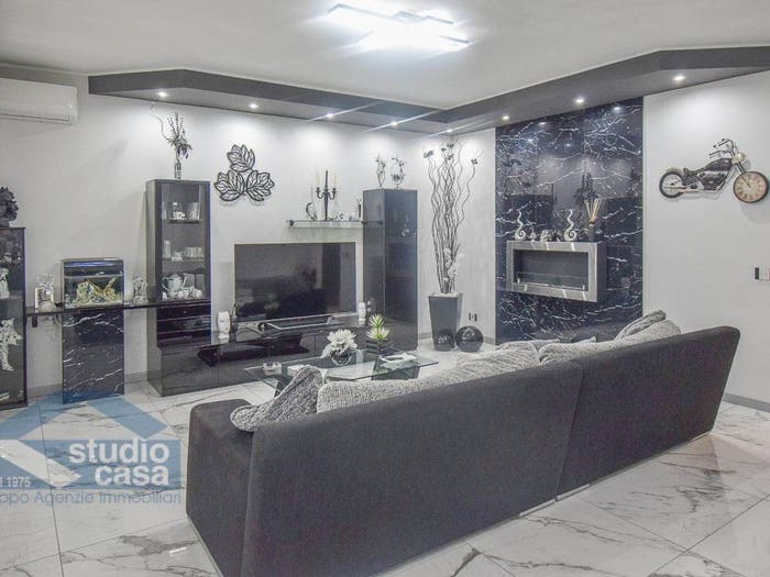 Casa con 5 locali in vendita in VIA GENOVA, Torretta Martinetta San Grato, Lodi