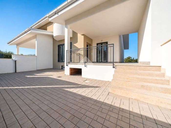 Casa con 5 locali in vendita in Via Massa di San Giuliano, Castelverde, Roma