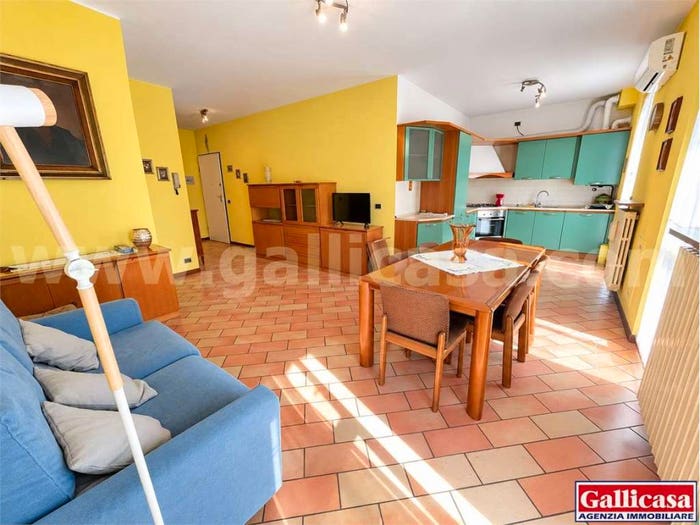 Appartamento trilocale in vendita in Via Sn Rocco, Centro, Chiari