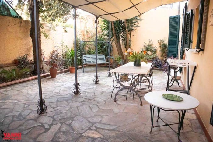 Appartamento con 6 locali in vendita in Viale della Vittoria, Marina di Cecina, Cecina