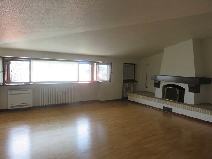 Appartamento con 5 locali in vendita in Centro, Parabiago