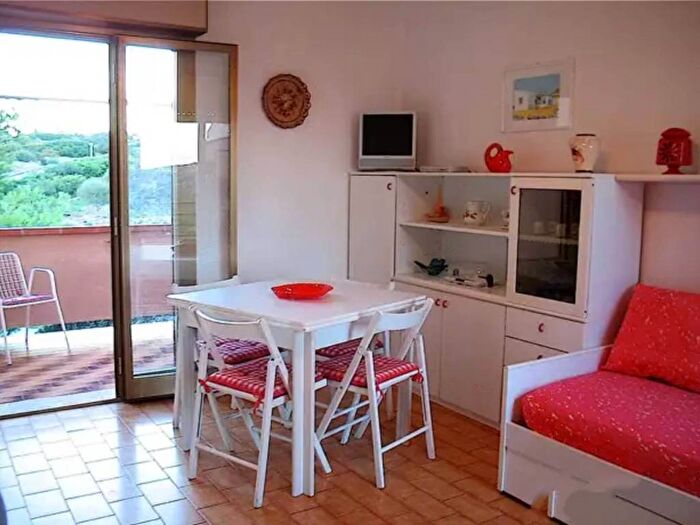 Appartamento bilocale in vendita in Villaggio Terrata snc, Golfo Aranci