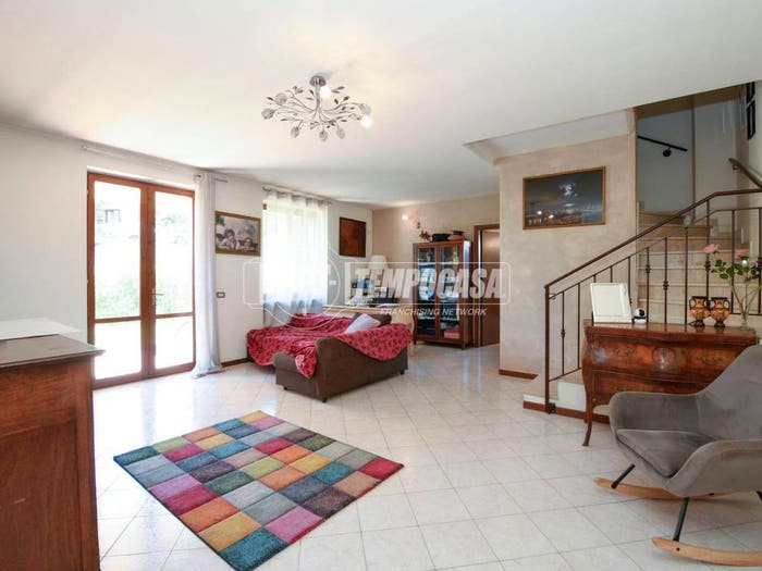 Casa quadrilocale in vendita in Via Rodolfo Vantini, Centro, Calcinato