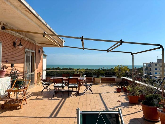 Appartamento quadrilocale in vendita in via torino, Lido Campomarino, Campomarino