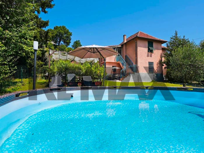 Casa con 6 locali in vendita in Via Monte Nero, Paveto, Mignanego