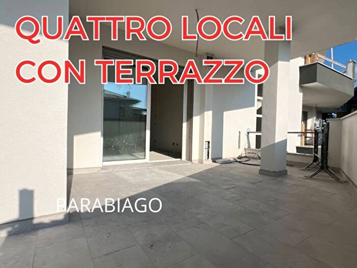 Appartamento quadrilocale in vendita in Via Principe Amedeo, Centro, Parabiago