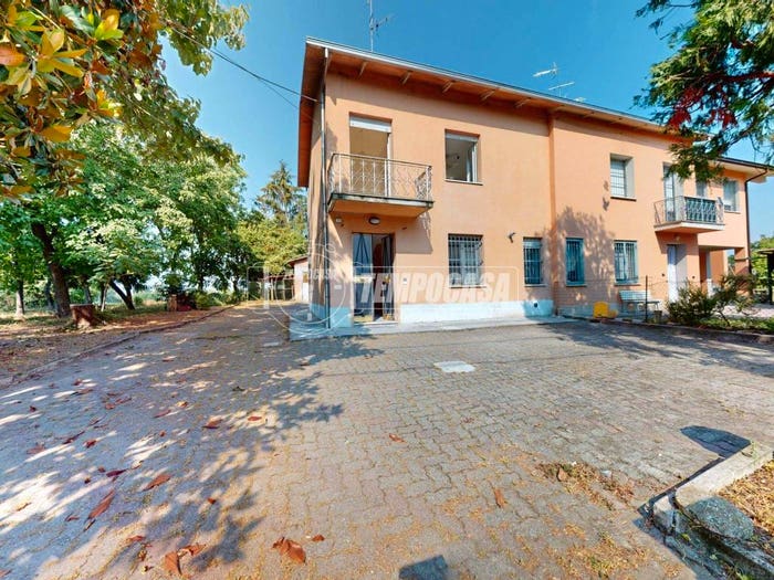 Casa trilocale in vendita in Via Bassa San Michele, Castello San Michele, Bagnolo in Piano