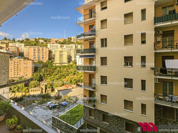 Appartamento bilocale in vendita in Via Ventotene, Lagaccio, Genova