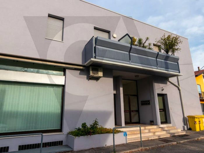 Appartamento trilocale in vendita in Centro, Ponte San Nicolò