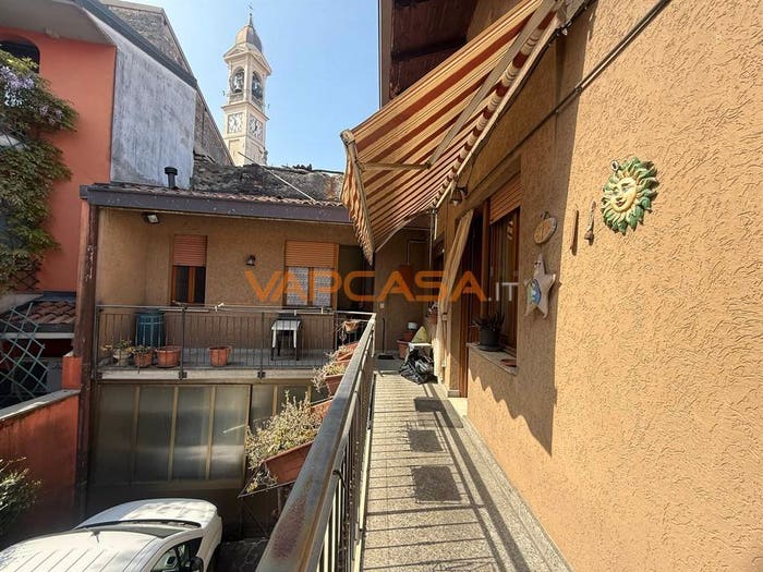 Casa con 5 locali in vendita in VIA LOCATELLI, Palosco