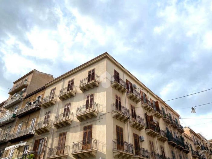 Appartamento trilocale in affitto in Via Paolo Emiliani giudici, Oreto Perez, Palermo