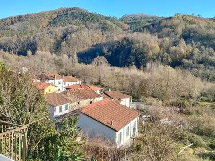 Appartamento quadrilocale in vendita in Unica Mangia, Sesta Godano