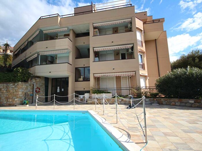 Appartamento bilocale in vendita in strada solaro, Solaro, Sanremo