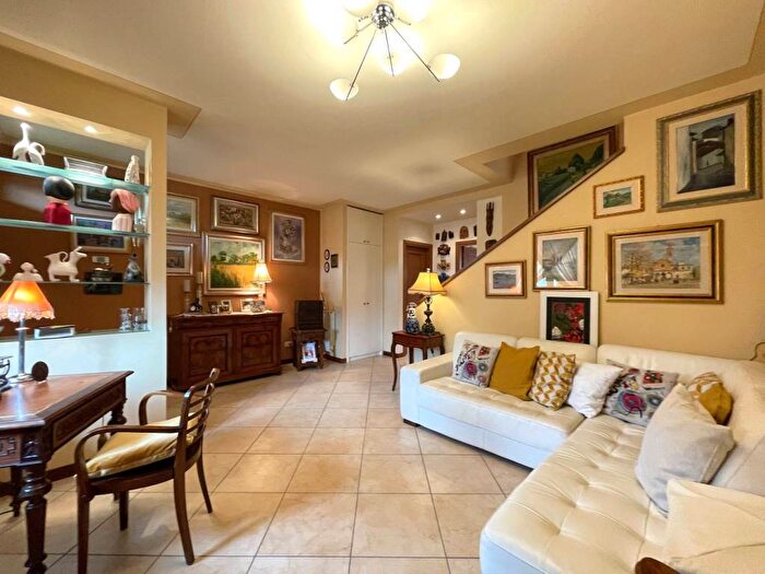 Casa con 6 locali in vendita in Via Gramigneto, Serravalle Pistoiese