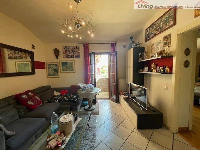 Appartamento quadrilocale in vendita in Le More, Monteroni d'Arbia