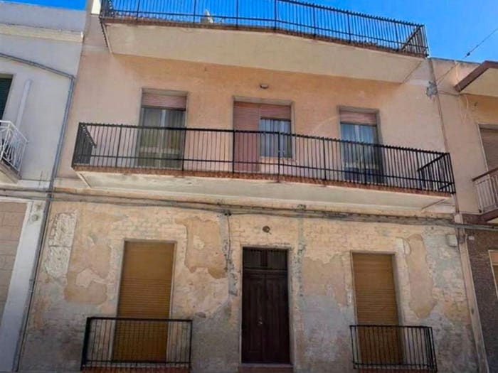 Casa con 6 locali in vendita in Corso Giuseppe Garibaldi, Centro, Avola