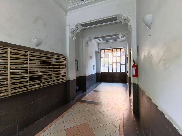 Appartamento bilocale in vendita in Viale Certosa, Certosa, Milano