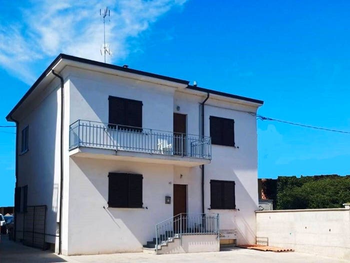 Casa con 5 locali in vendita in Villò, Vigolzone