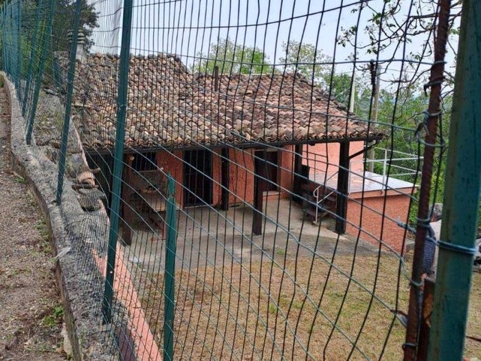Casa quadrilocale in vendita in Farindola