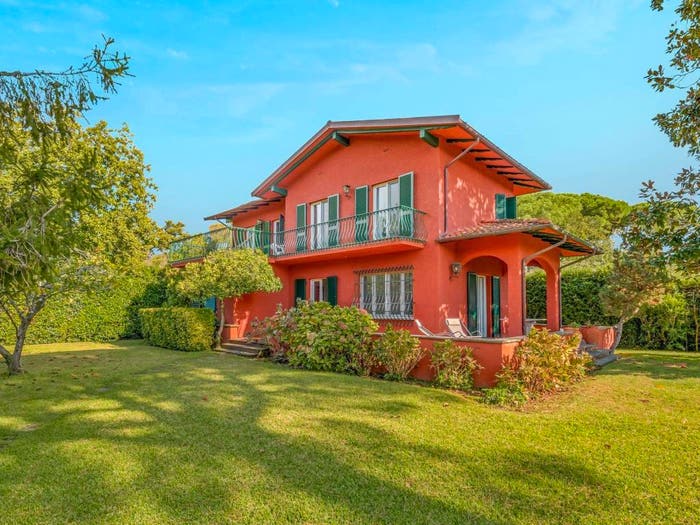 Casa con 6 locali in vendita in Via Sant'Elme, Caranna, Forte dei Marmi