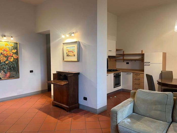 Appartamento quadrilocale in vendita in Via Novembre, Tavarnelle, Barberino Tavarnelle