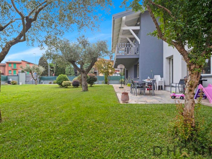 Casa con 6 locali in vendita in Via Campino Brignano Gera d'Adda BG Italia, Brignano Gera d'Adda