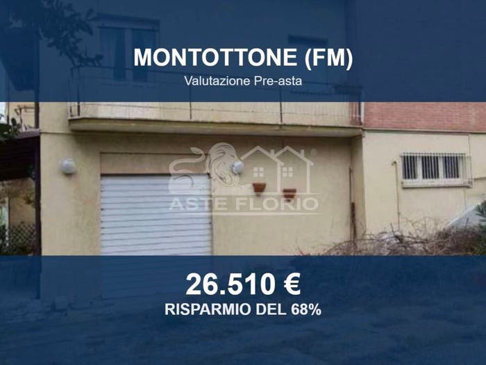 Appartamento con 6 locali in vendita in Via Trieste, Centro, Montottone