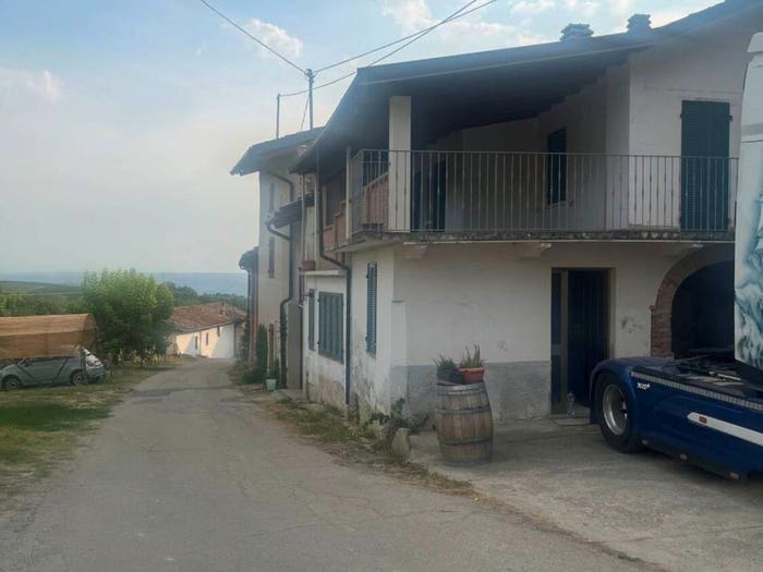 Casa con 6 locali in vendita in Panerole, Centro, Novello