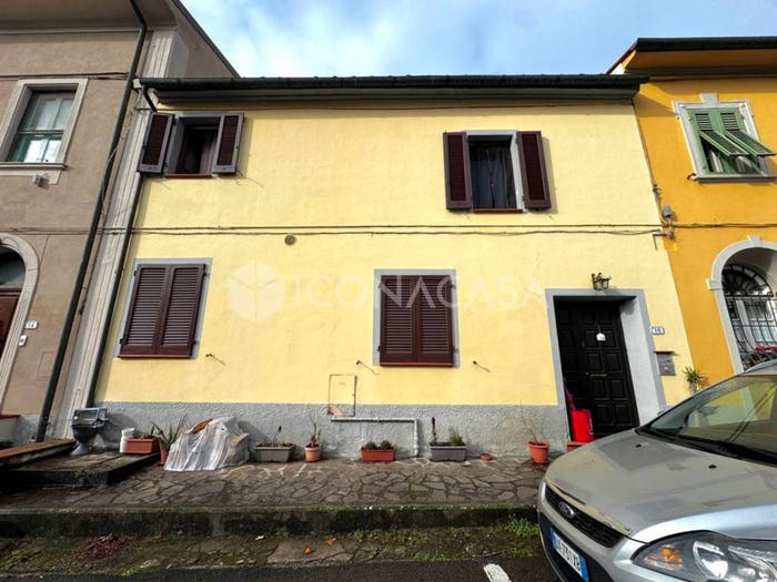 Casa quadrilocale in vendita in Via della Chiesa, Cascine La Croce, Buti