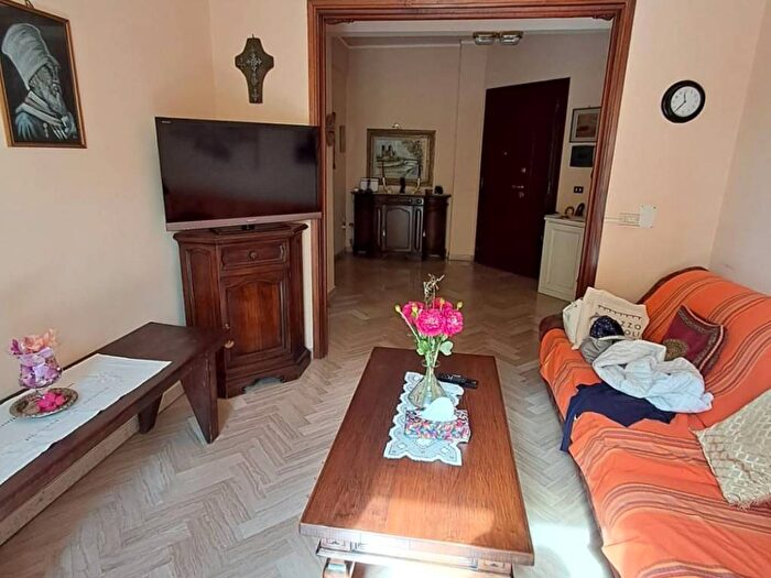 Appartamento con 5 locali in vendita in San Paolo, Prato