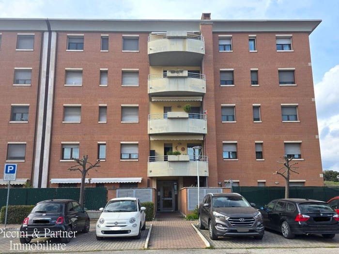 Appartamento quadrilocale in vendita in Via Fausto Luciani, Castel del Piano Pila, Perugia