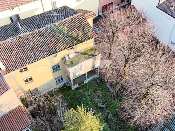 Casa con 6 locali in vendita in Via Trieste, Centro, Ghedi