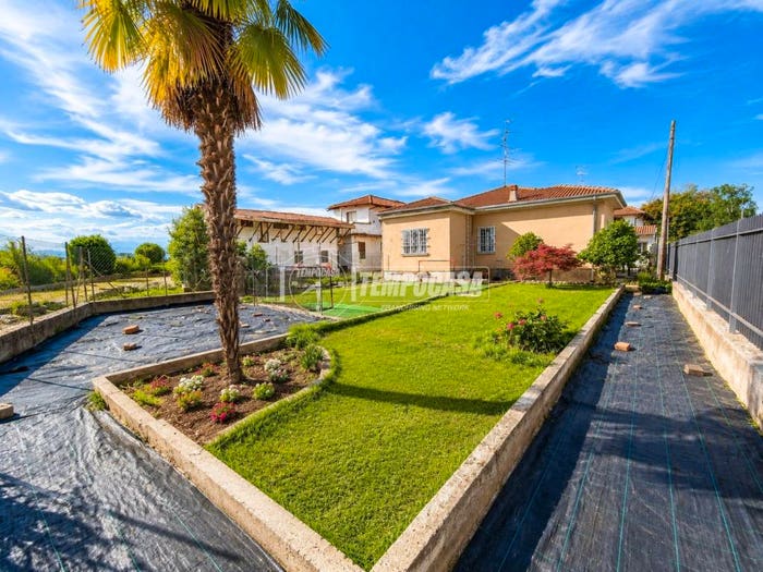 Casa con 5 locali in vendita in Via Vettignè, San Germano Vercellese