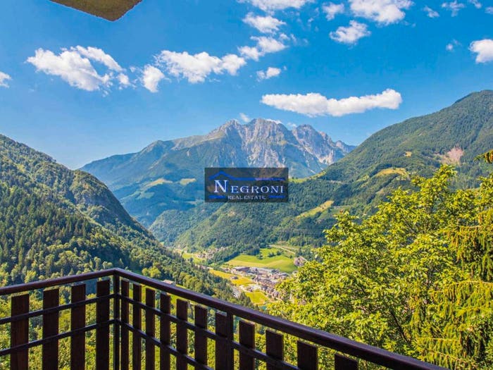 Appartamento trilocale in vendita in Via Valzella, Boario, Gromo