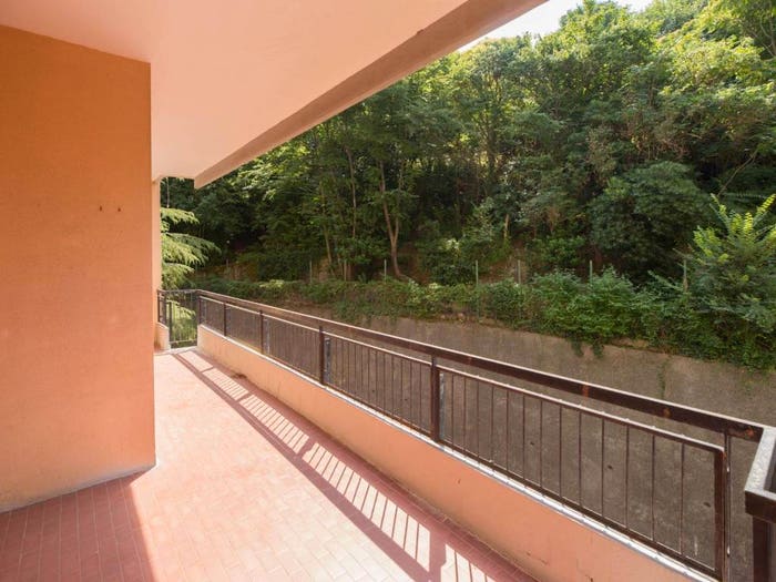 Appartamento trilocale in vendita in Via Franco Antolini, San Fruttuoso, Genova
