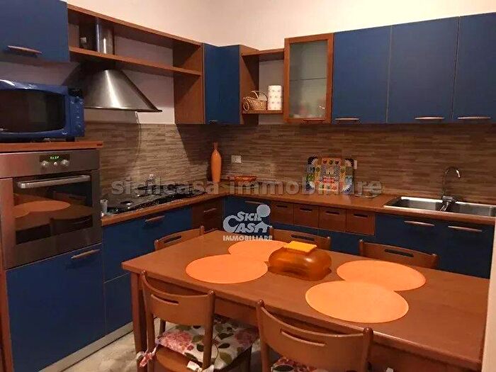Appartamento con 5 locali in vendita in Marsala