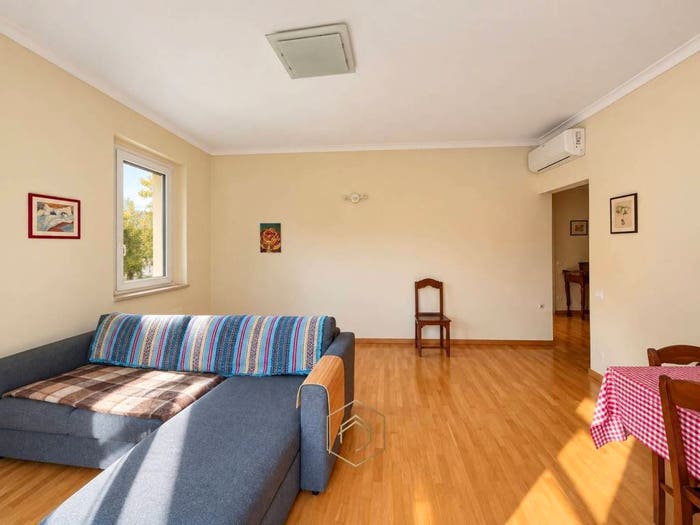 Appartamento trilocale in vendita in Piazzetta San Nicolo', Centro Storico, Ferrara