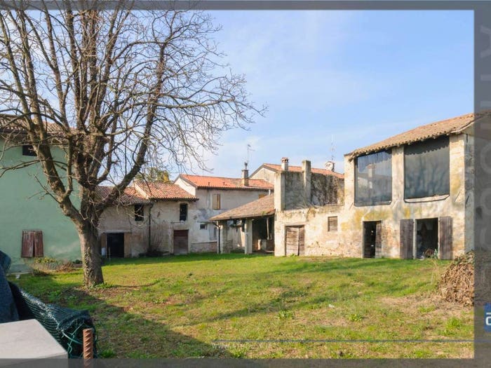 Casa con 6 locali in vendita in Via Michele Verzegnassi, Pieris, San Canzian d'Isonzo