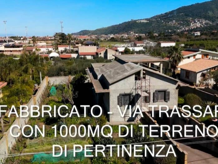 Casa in vendita in Via Trassari, Capo d'Orlando
