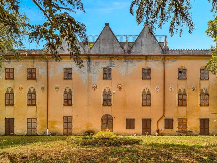 Casa con 6 locali in vendita in Via ai Cappuccini, Pontremoli