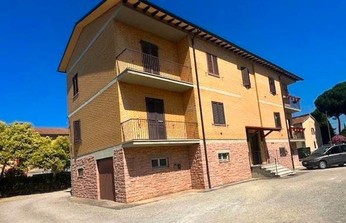 Appartamento quadrilocale in vendita in Via Decio Costanzi, Palazzo Petrignano, Assisi