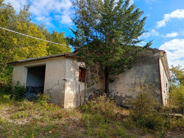 Casa con 5 locali in vendita in Monteverdi Marittimo