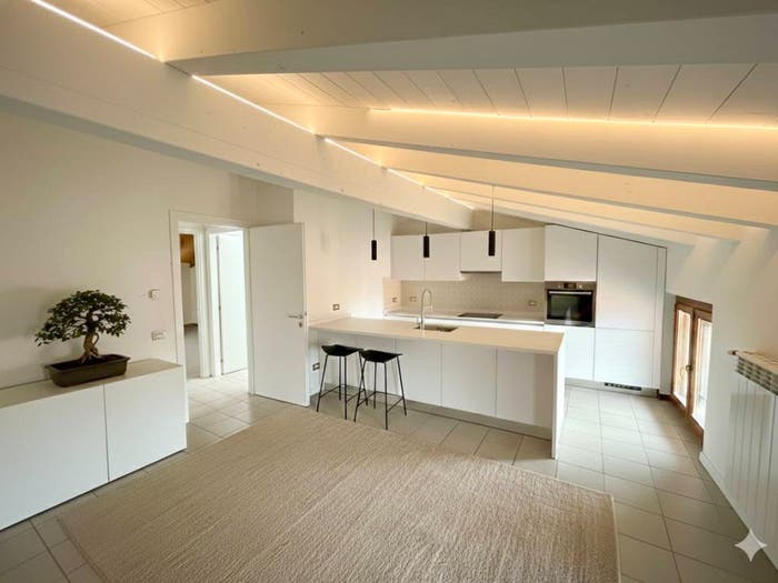 Casa trilocale in vendita in Centro, Cislago